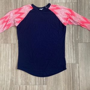 Lularoe Randy Tee Size M